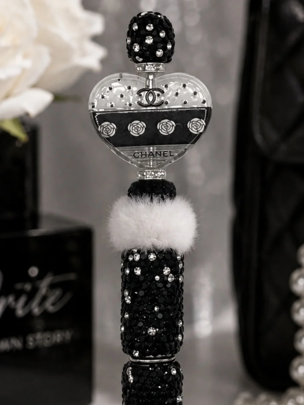 Black Heart Sparkle Pen